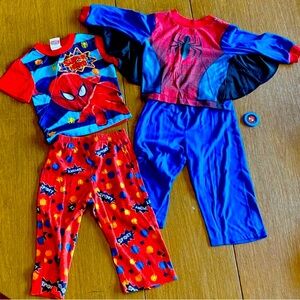 Fun Spider-Man Jammies and mini frisbee